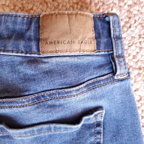 American Eagle Super Hi Rise Jegging Jeans size 4 Short - Picture 12 of 16